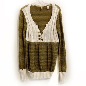 BKE Deep V-neck Green and Beige Knit Sweater